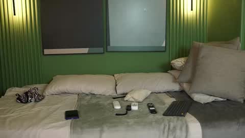Snapshot of taylerkim chatting on September 27, 6:27 pm Teylor Kim online show from September 27, 6:27 pm