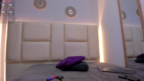 Snapshot of taylor_colores chatting on October 21, 12:21 pm taylor_colores online show from October 21, 12:21 pm