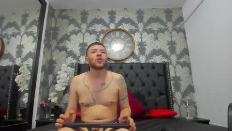 taylor_mason1 online show from November 26, 10:06 pm