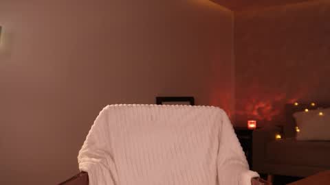 taylormichell online show from March 24, 8:37 pm