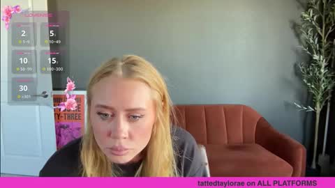 Taylor Rae online show from March 11, 10:02 pm