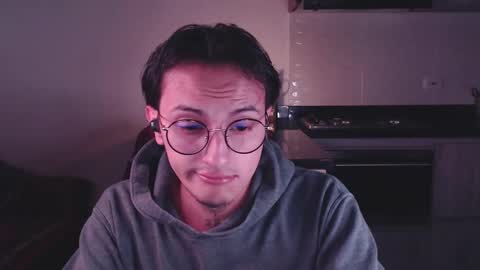 Teo independent model online show from February 20, 4:18 am