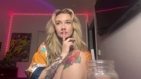 Katy online show from March 1, 8:13 am