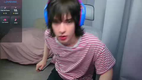 teasemily online show from May 13, 1:32 pm