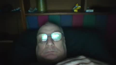 Mark online show from March 18, 9:04 am