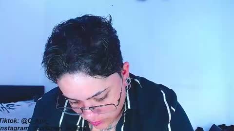 Charlee He online show from March 12, 7:04 pm