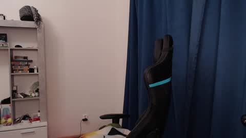 Teddy online show from February 4, 5:53 am