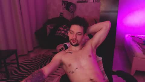 Teddy online show from March 3, 12:26 am