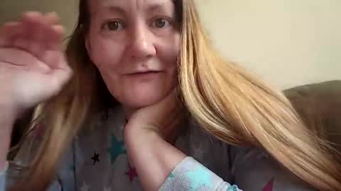 SweetStephanie online show from May 13, 12:09 am