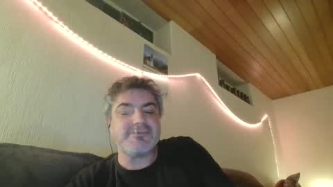 Peter online show from February 25, 1:20 am