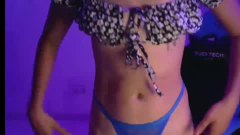 teffy online show from December 5, 11:23 pm