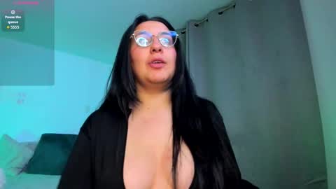 Maddie online show from March 23, 11:10 pm