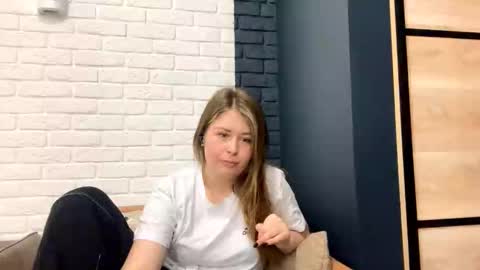 Lana online show from March 24, 7:14 am