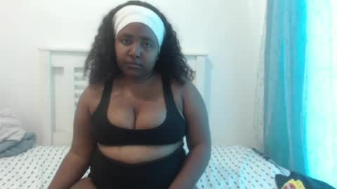 TenderousDoll online show from August 3, 9:15 am