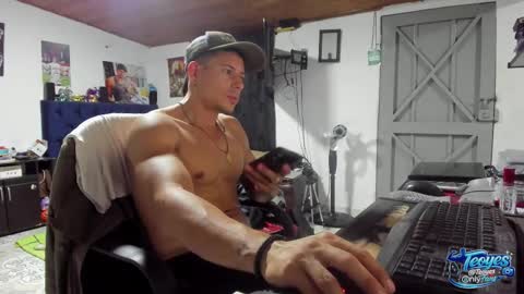 teoyes_ online show from March 16, 3:42 am