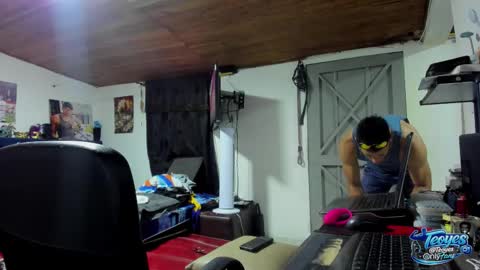 teoyes_ online show from March 7, 1:16 am