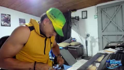 teoyes_ online show from March 19, 12:16 am