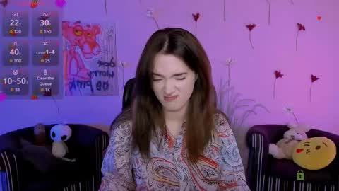 your love online show from March 27, 8:10 pm