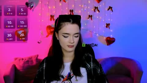 your love online show from March 24, 8:04 pm