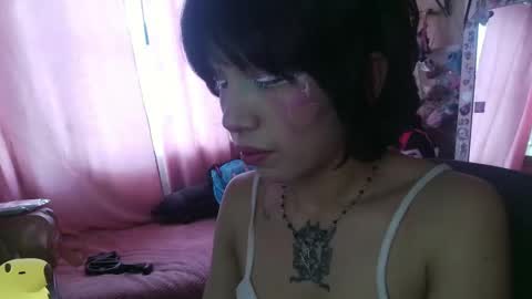 Terra Elowen online show from May 30, 5:11 pm