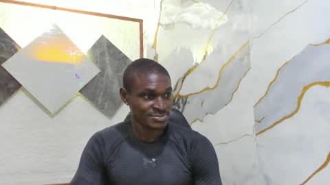 Snapshot of terranze_z chatting on October 3, 4:21 am terranze_z online show from October 3, 4:21 am