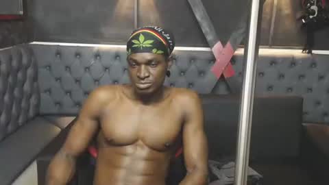 terry_zyzz online show from March 11, 9:07 pm