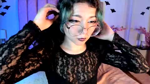 terumikitty online show from November 17, 9:17 pm