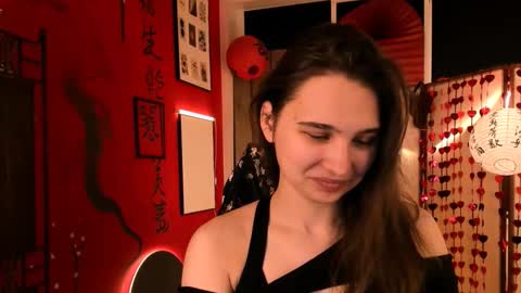 Tessa online show from February 17, 5:39 am