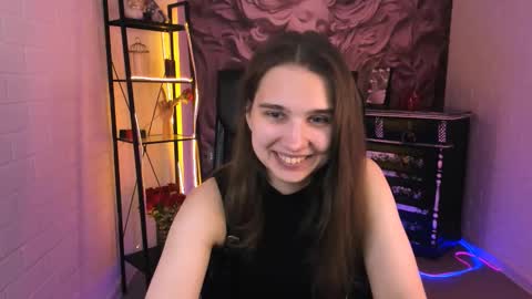 Tessa online show from October 2, 5:39 am