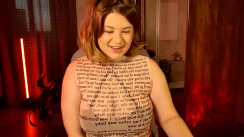 TESSA online show from October 31, 11:10 am