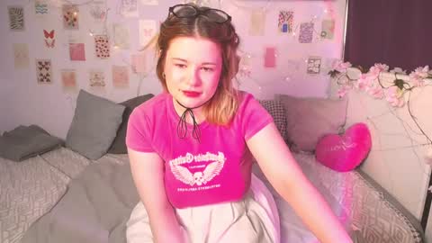 TESSA online show from January 31, 5:32 pm