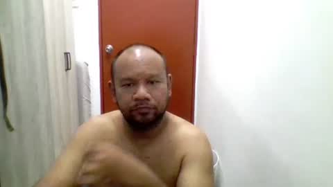 yours online show from March 30, 11:21 am