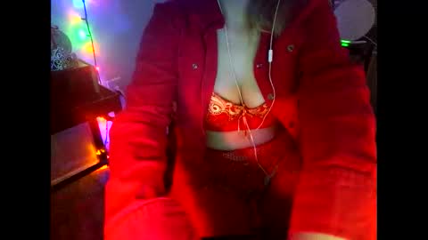 tetherbelle online show from January 9, 7:03 am