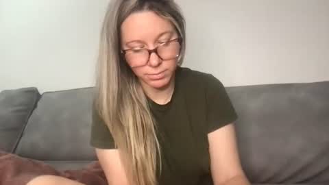 Daphne Summers online show from August 8, 5:45 pm