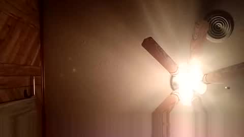 Jose Inez Carrizalez online show from October 15, 2:48 am