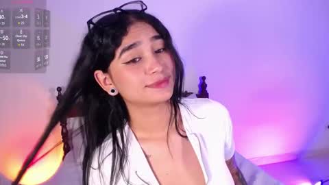 thalia  online show from February 10, 3:26 pm