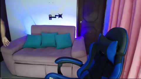 Thaliana0498 online show from November 28, 2:08 am