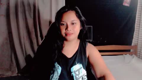 Mae online show from September 13, 9:06 pm