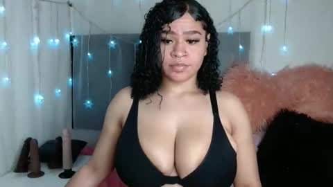 Thamara online show from November 27, 2:41 am