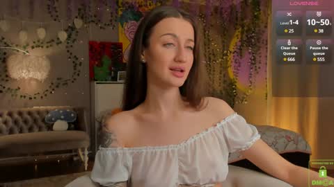 Your Eva online show from December 25, 9:02 am