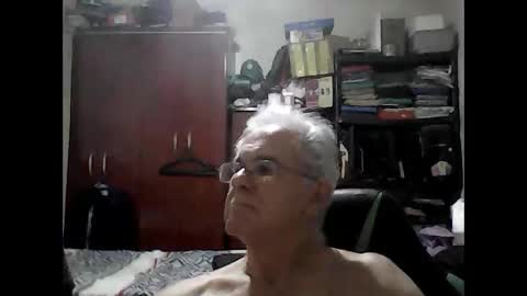 thataco online show from April 13, 2:38 am