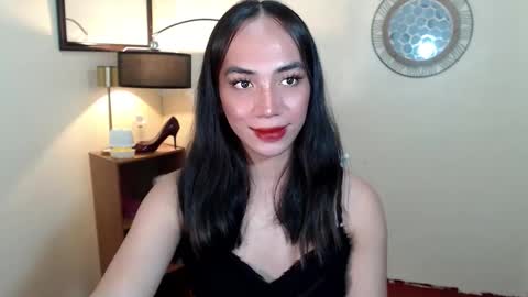 thatslut_deia online show from October 5, 1:51 pm