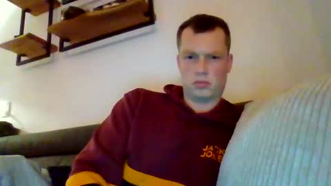 Dennis online show from February 8, 8:56 pm