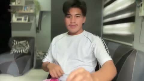 Snapshot of the_josefshow chatting on October 30, 5:52 am MrTakeItOff online show from October 30, 5:52 am