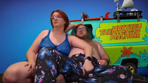 Shaggy  Velma online show from December 31, 2:29 am