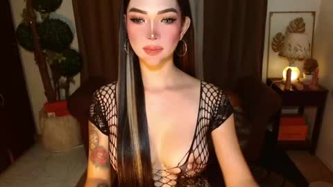 thea_whong online show from March 24, 2:17 am