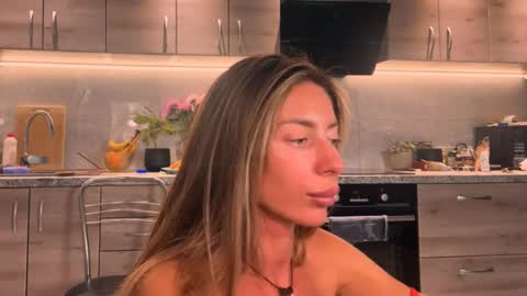 J online show from September 17, 5:16 pm