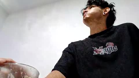 thebluesky_18 online show from October 16, 4:06 pm