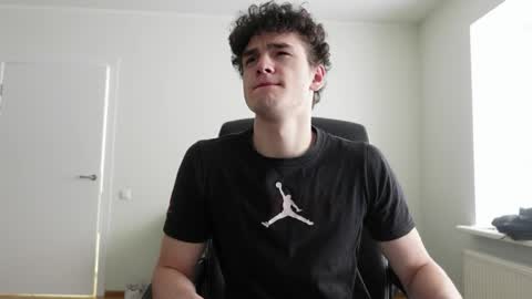 Thebrad H online show from March 20, 8:19 am