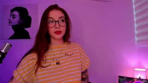 Alicia Alikath  online show from January 21, 10:51 pm